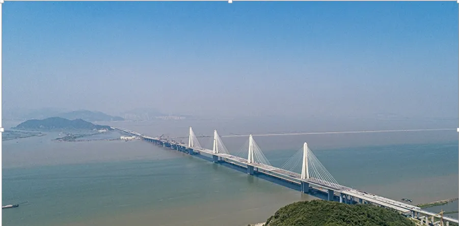 Jinhai Bridge — 340m Box Girder
